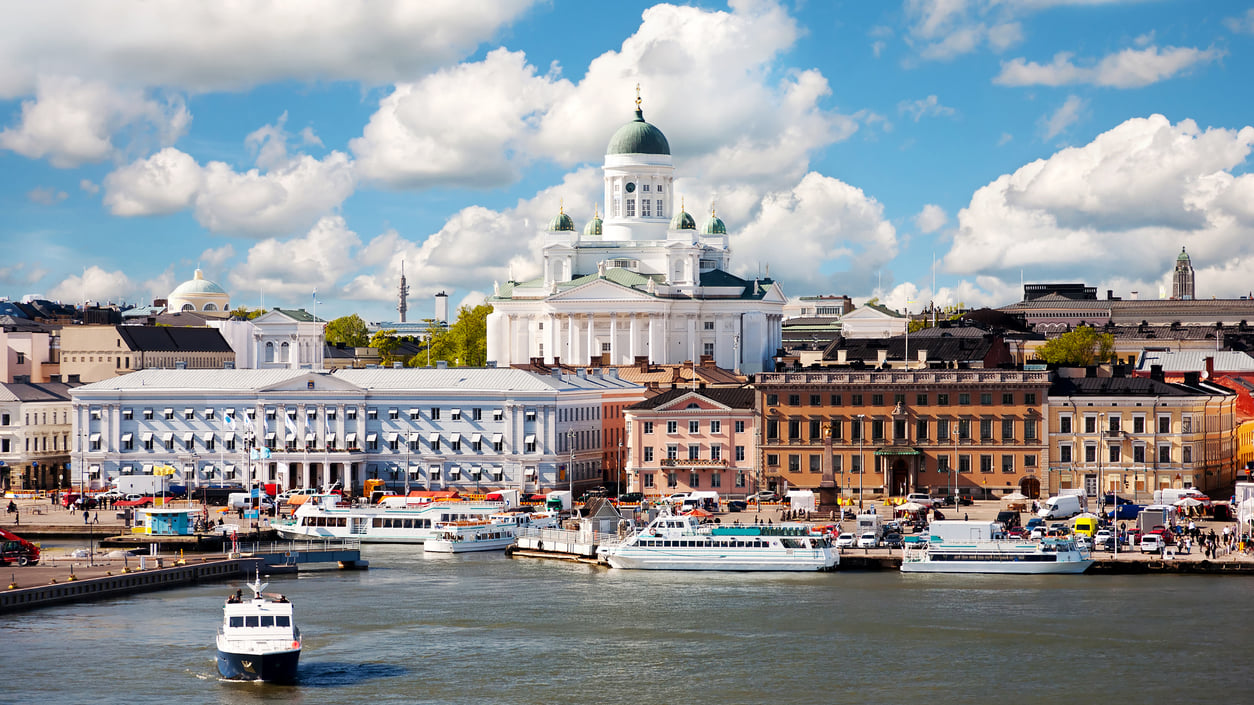 Finland:Beautiful Scenery in the Land of the Thousand Lakes