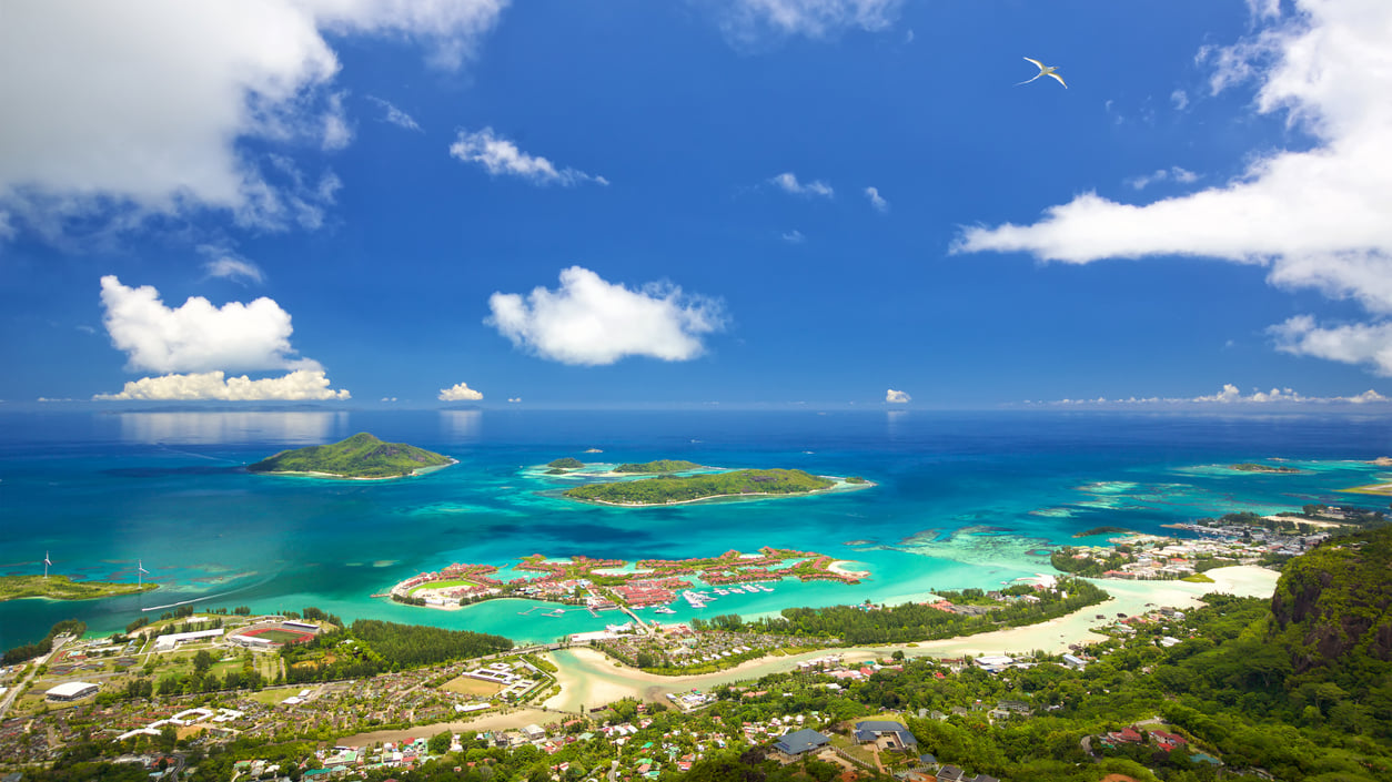 Seychelles:The Perfect Beach Escape for Honeymooners