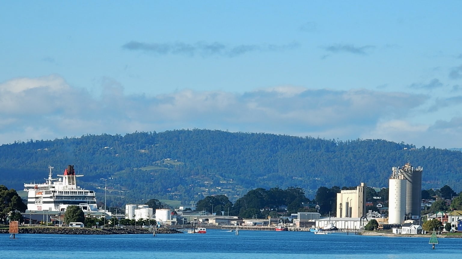 Devonport:The Gateway to the Apple of Isle, Tasmania