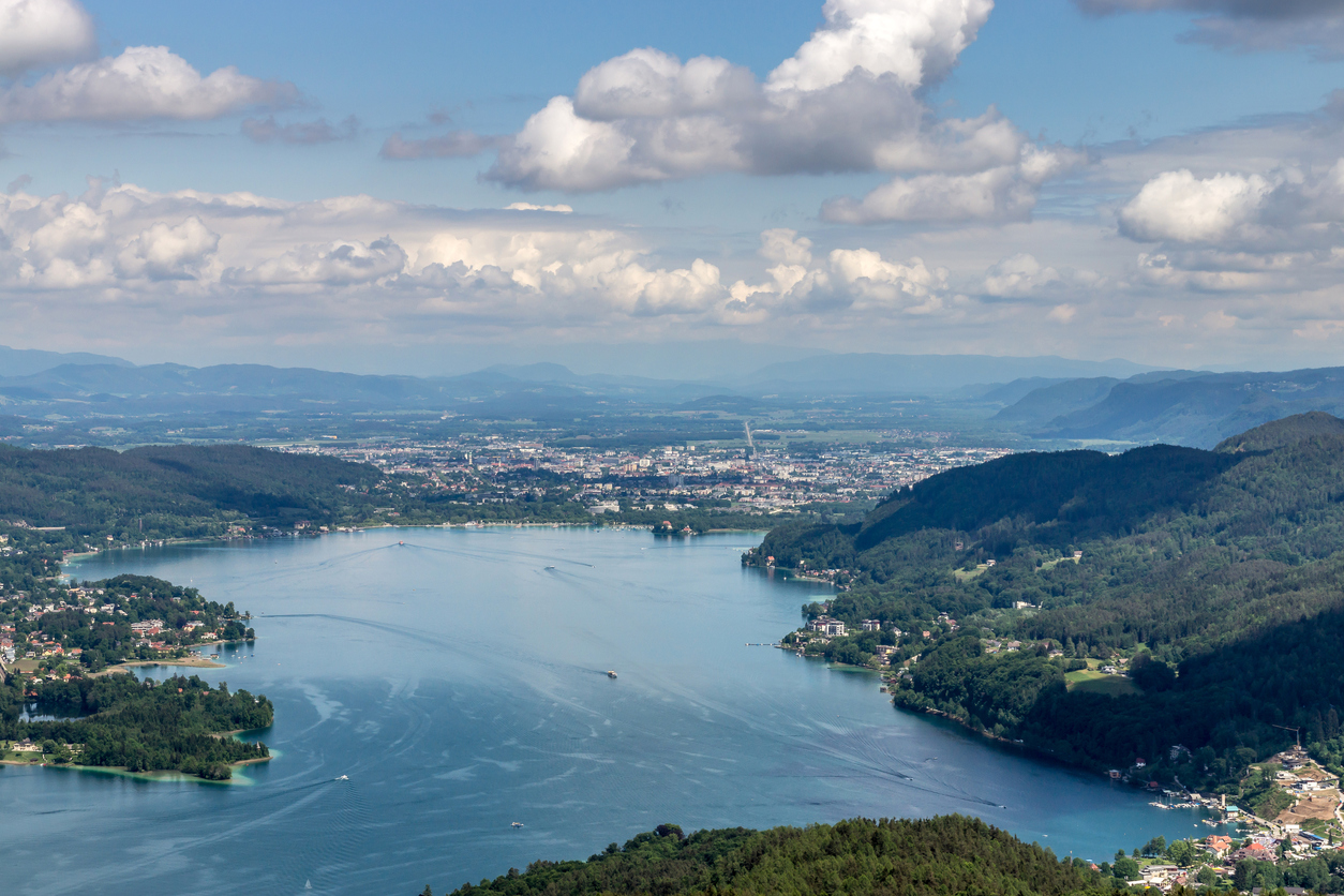 Klagenfurt : The City of Dragon and the Bride of the South of Austria
