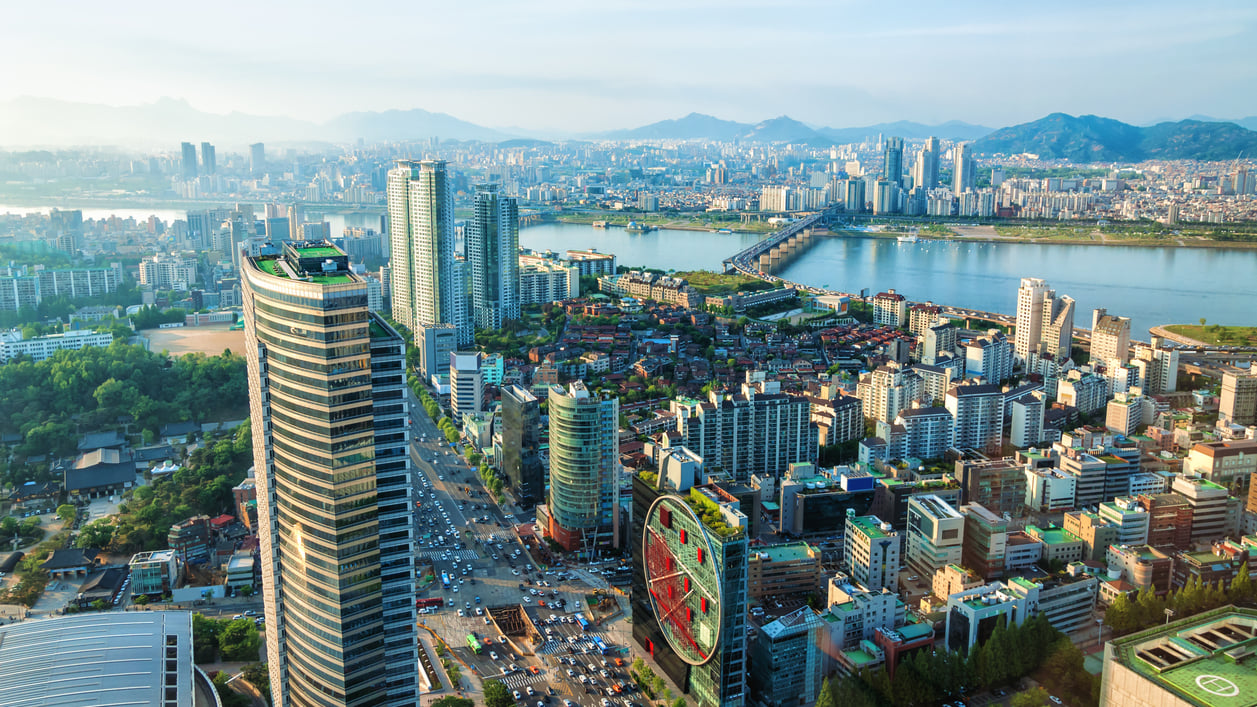 Seoul : The Capital City of South Korea where History and Modernization Meet