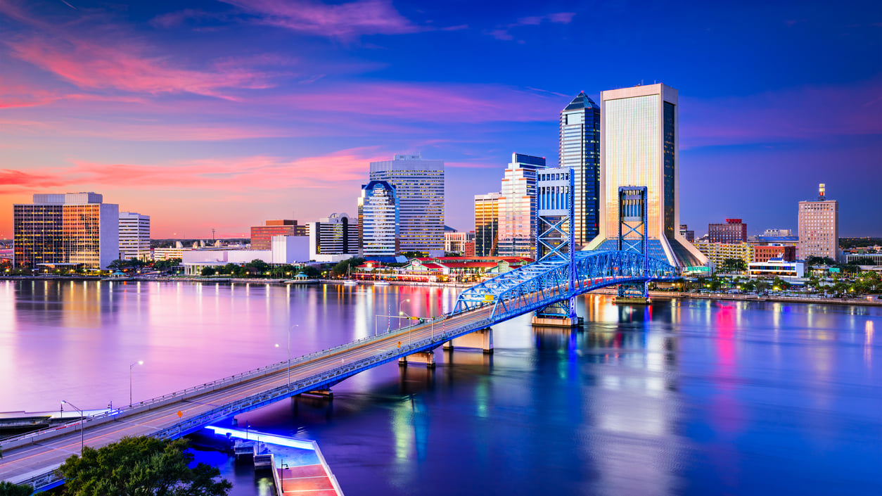 Jacksonville (Florida):Where the Metropolis Melds with Nature