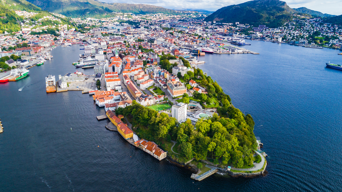 Bergen : 10 Reasons to Visit this Stunning Norwegian City
