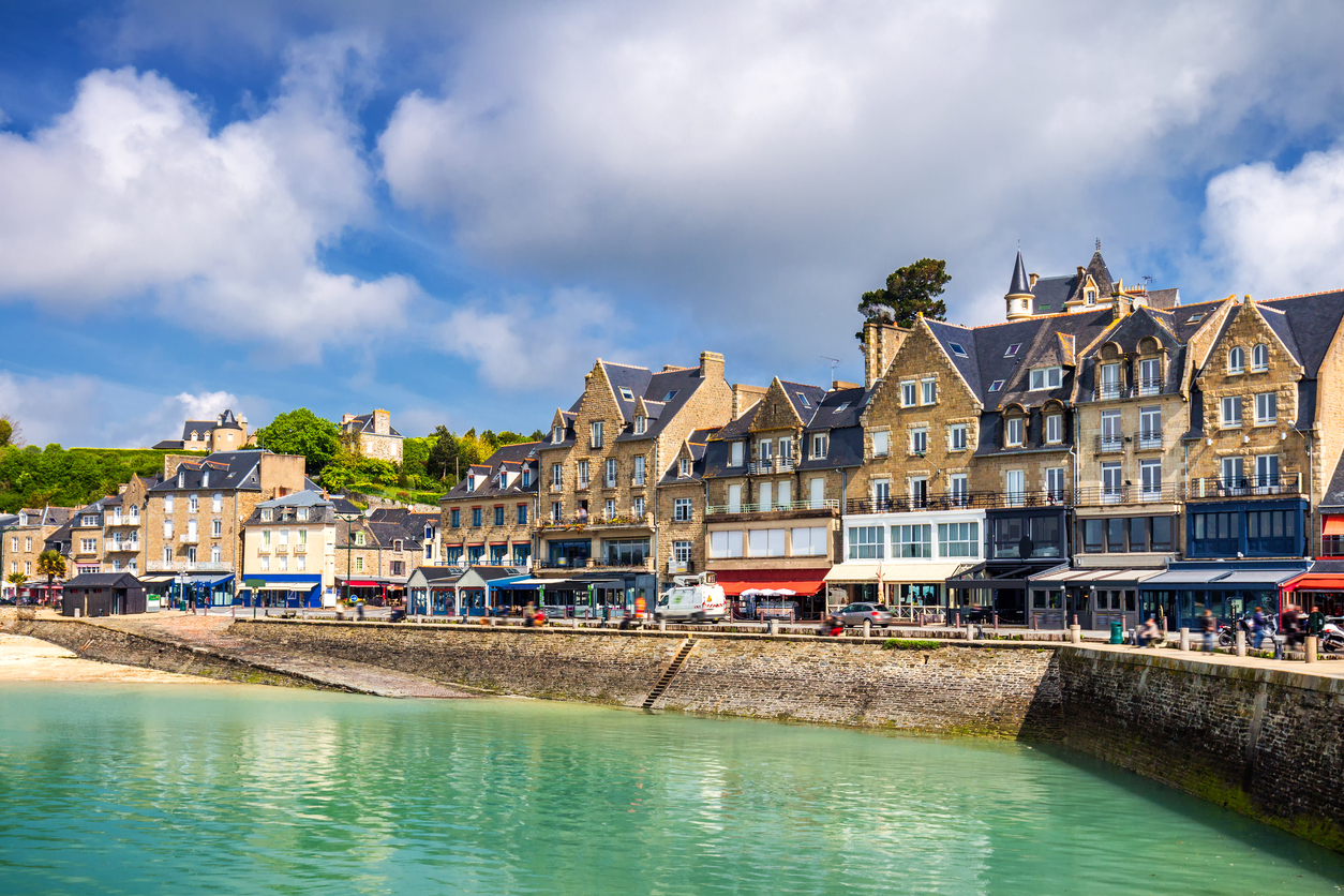 Rennes : A Vibrant Capital with Medieval Elements and Lively Entertainment Spots