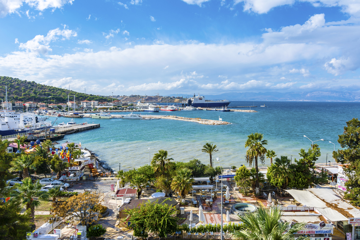 Izmir : The Turkish Gem of the Aegean Coast