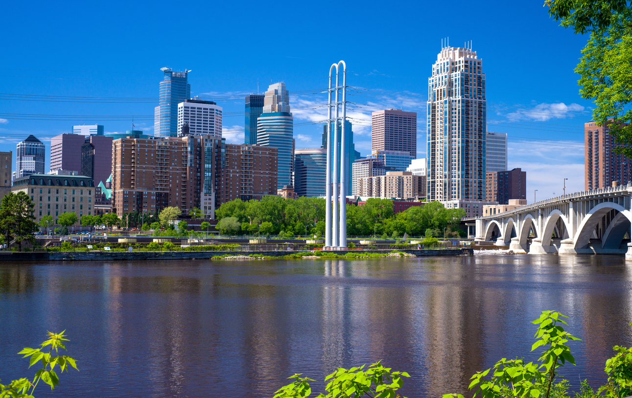 Minneapolis : The Most Artistic and Largest Town Located on the Prairie Booming with Progressive Prosperity
