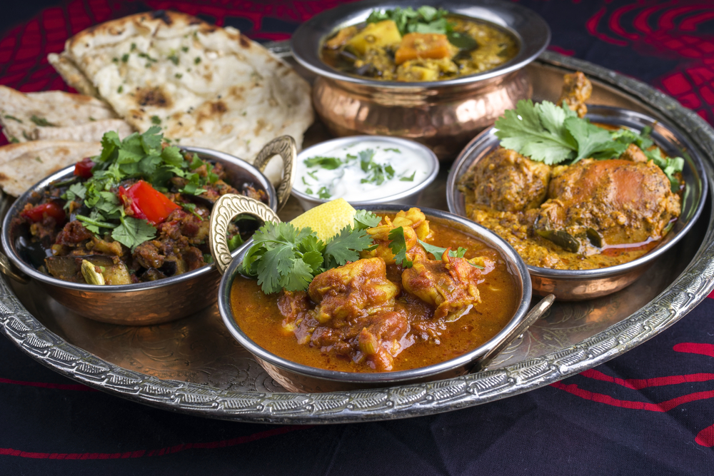A Guide to Indian Curry: Eat Your Way Through India With These 9 Iconic Curries